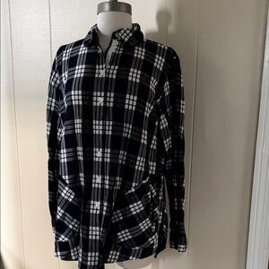 Joan River oversize women Blue and White Plaid tunic type button down